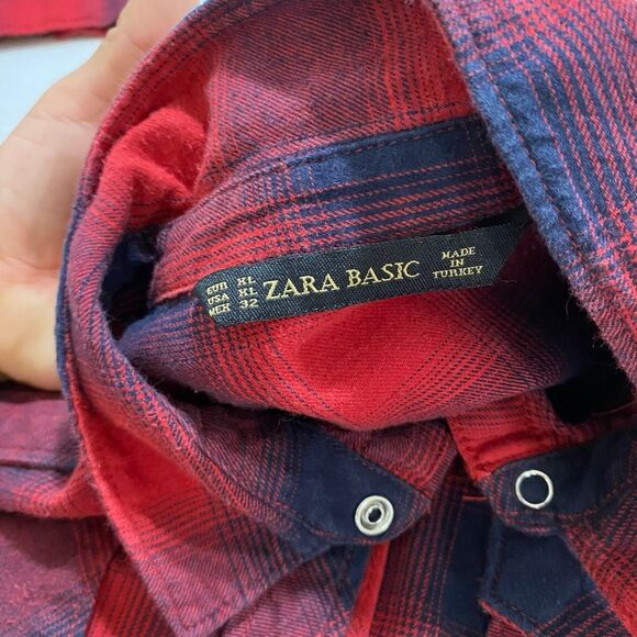 ZARA Basic Men’s Flannel Shirt XL – Red Navy Plaid Button Down - Picture 4 of 13